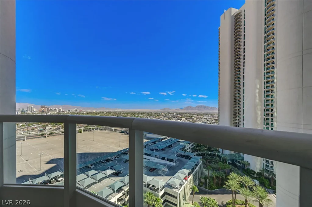 222 Karen, Las Vegas, NV 89109