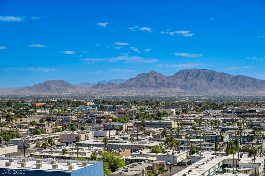 222 Karen, Las Vegas, NV 89109