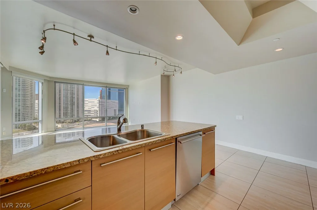 222 Karen, Las Vegas, NV 89109