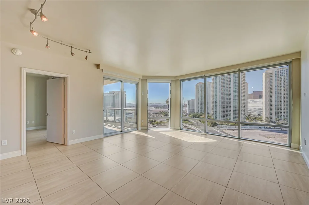 222 Karen, Las Vegas, NV 89109