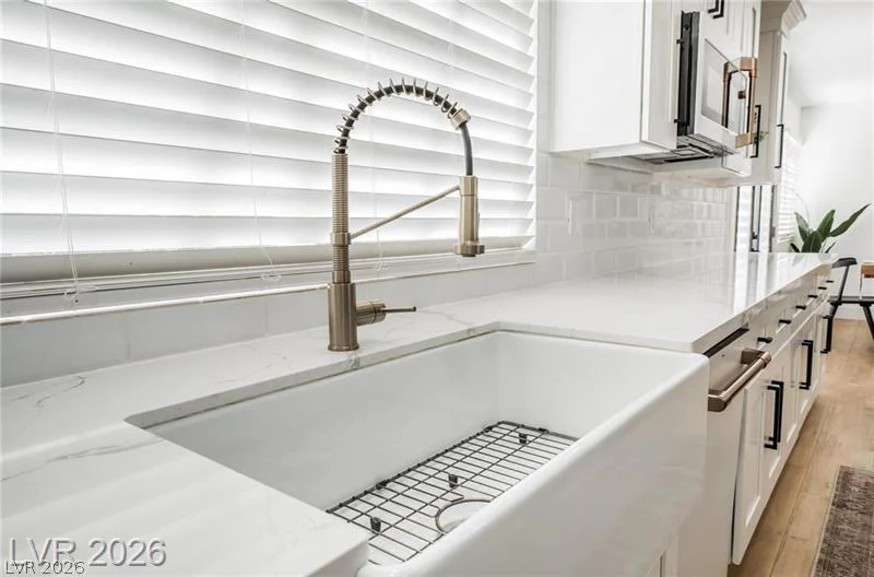 3021 Woods, Las Vegas, NV 89108