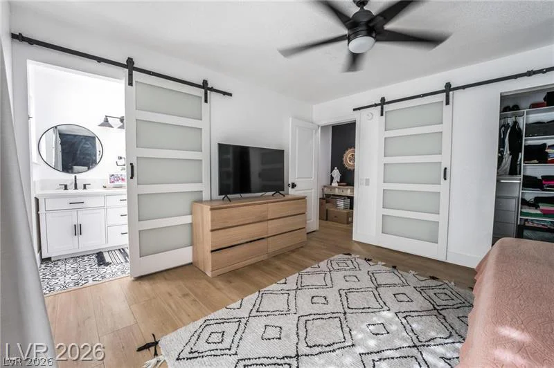 3021 Woods, Las Vegas, NV 89108