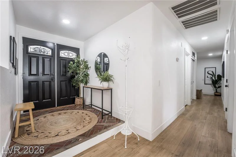 3021 Woods, Las Vegas, NV 89108