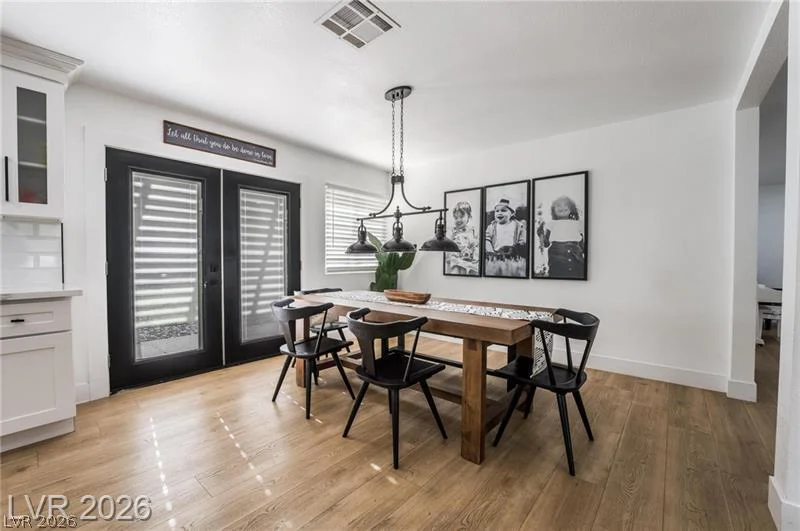 3021 Woods, Las Vegas, NV 89108