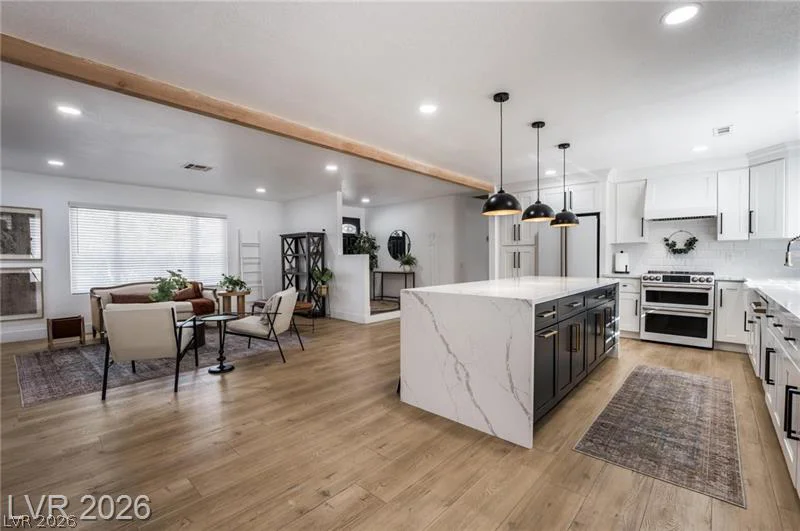 3021 Woods, Las Vegas, NV 89108