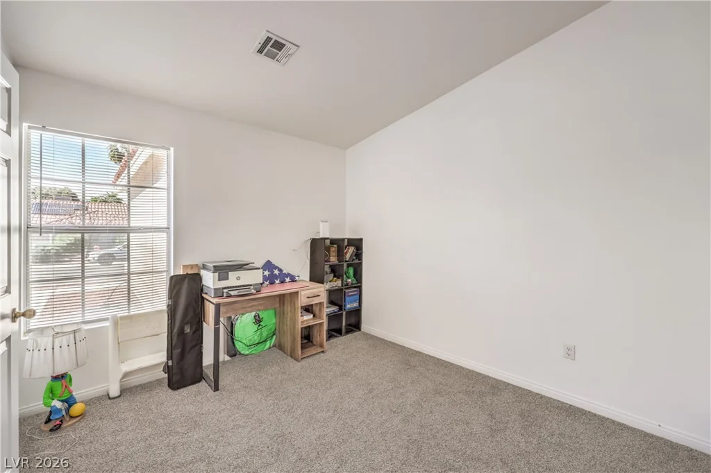 2560 Fort Lauderdale, Las Vegas, NV 89156