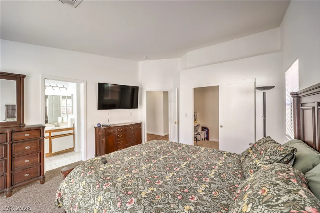 2560 Fort Lauderdale, Las Vegas, NV 89156