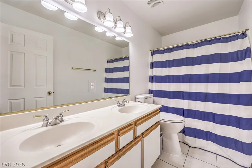 2560 Fort Lauderdale, Las Vegas, NV 89156