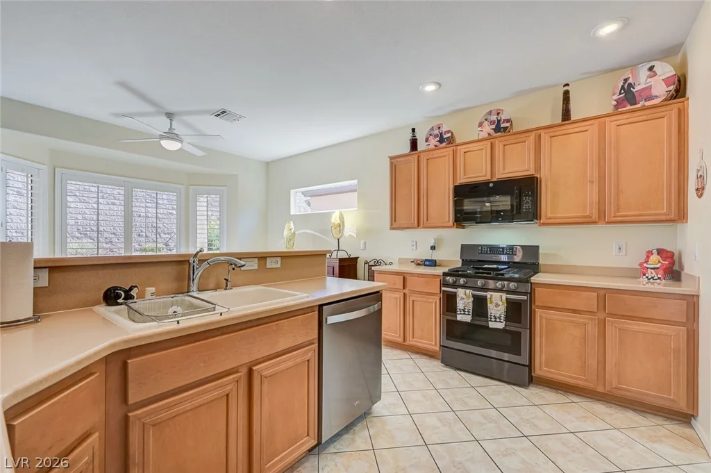 2090 Oliver Springs, Henderson, NV 89052