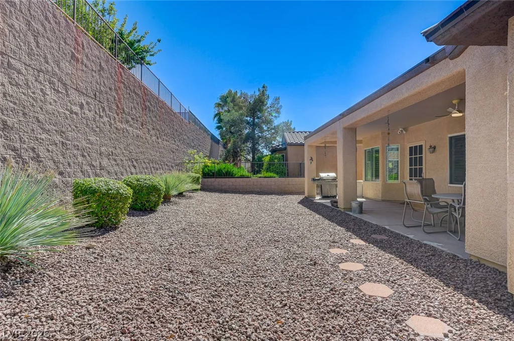 2090 Oliver Springs, Henderson, NV 89052