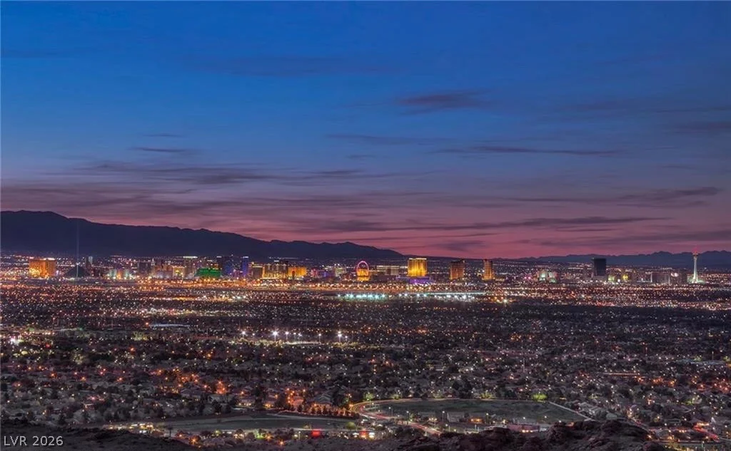 551 Grand Rim, Henderson, NV 89012