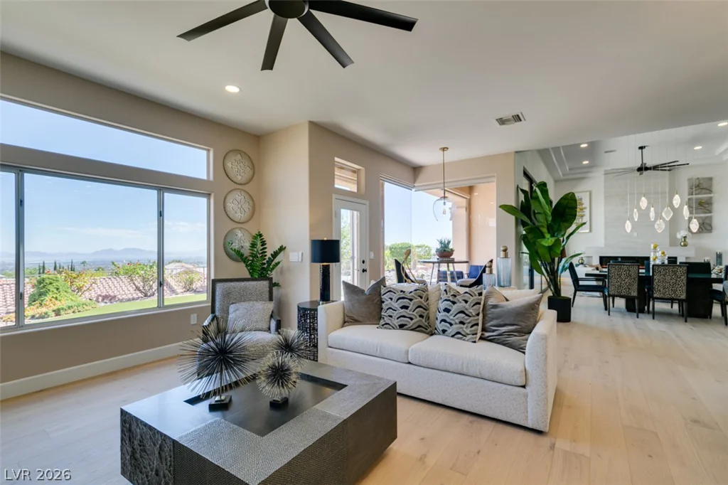 2532 Faiss, Las Vegas, NV 89134