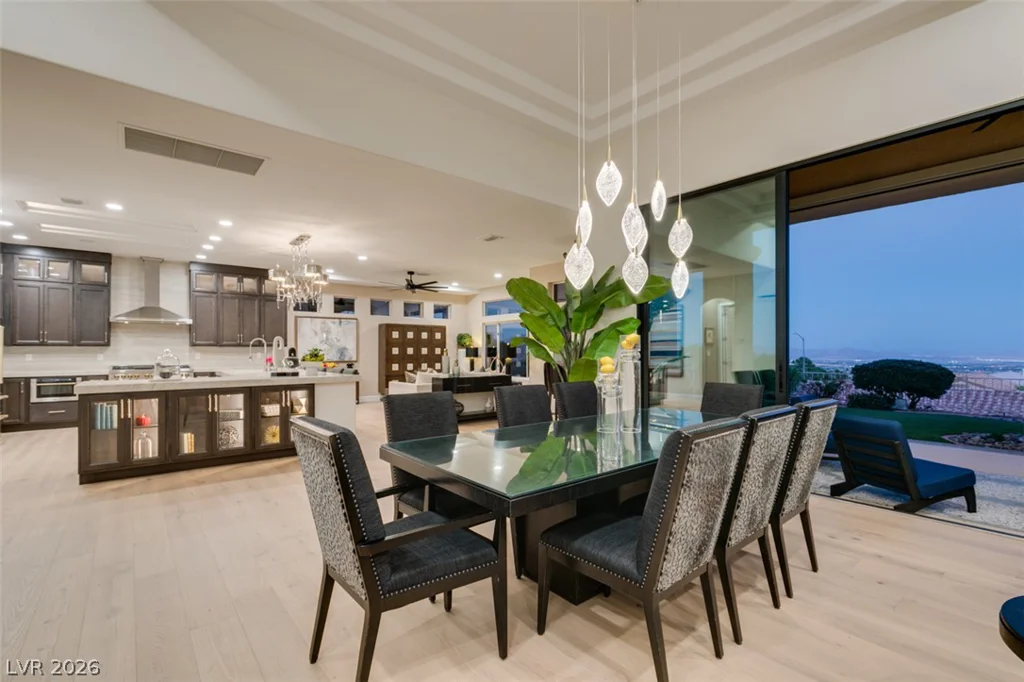 2532 Faiss, Las Vegas, NV 89134