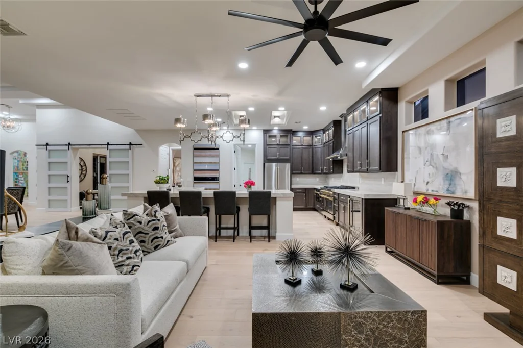 2532 Faiss, Las Vegas, NV 89134