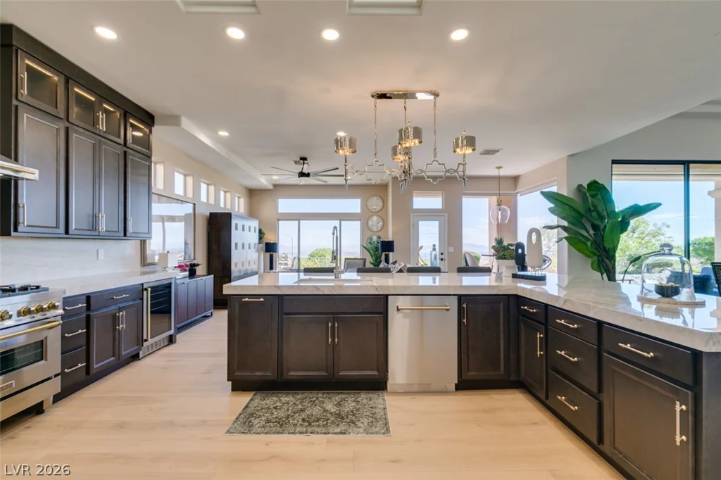 2532 Faiss, Las Vegas, NV 89134