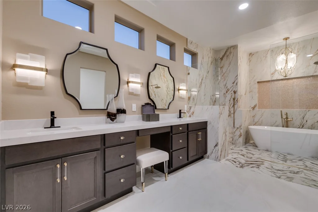 2532 Faiss, Las Vegas, NV 89134