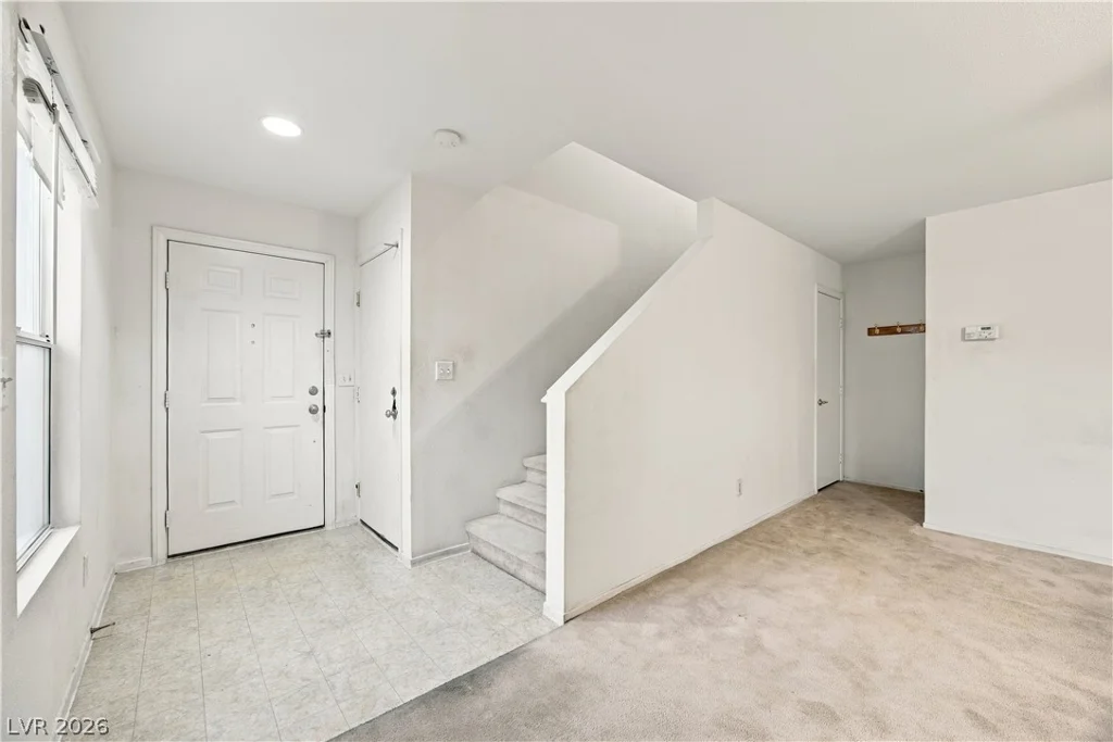 5516 Madigan, Las Vegas, NV 89118