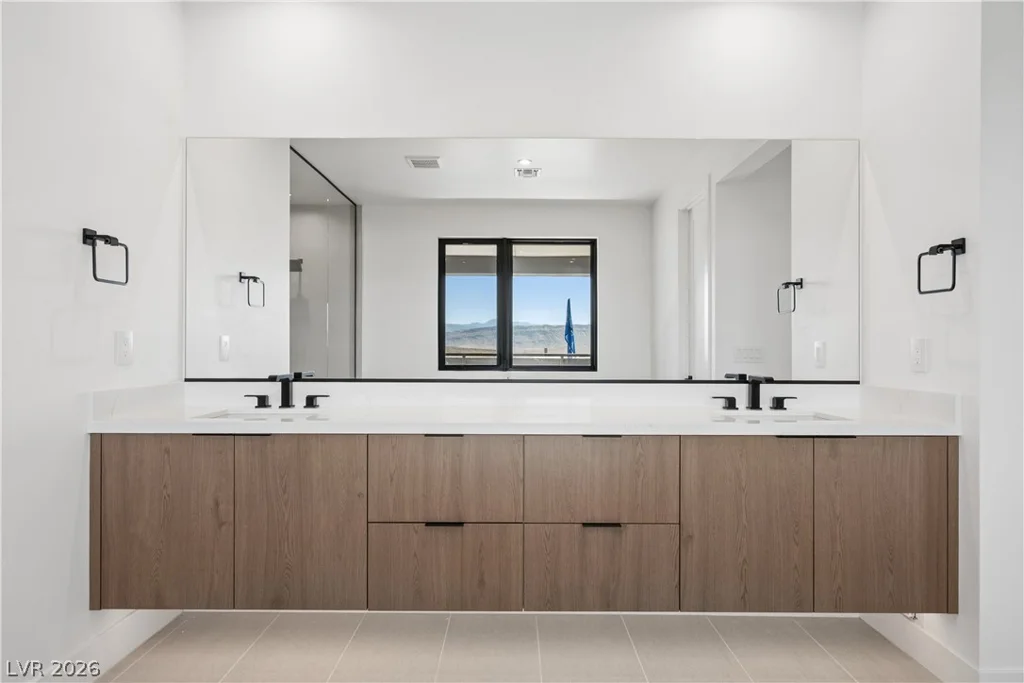 12469 Overland Cove, Las Vegas, NV 89138