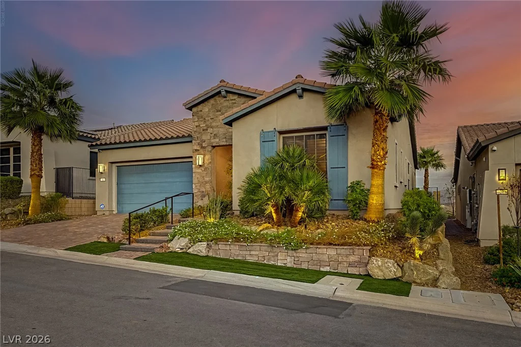 24 Cliffwater, Henderson, NV 89011