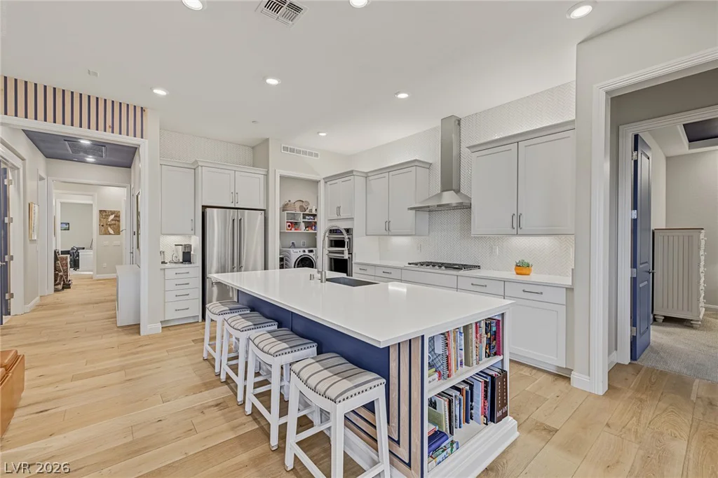 24 Cliffwater, Henderson, NV 89011