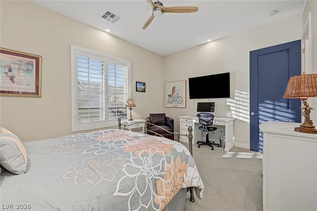 24 Cliffwater, Henderson, NV 89011