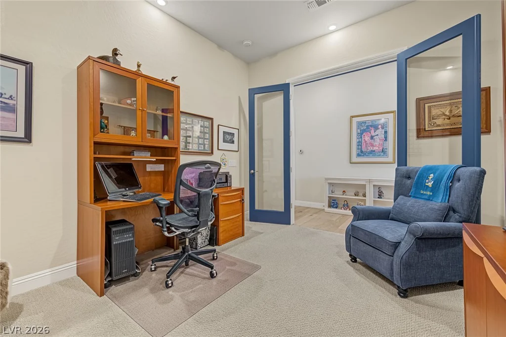 24 Cliffwater, Henderson, NV 89011
