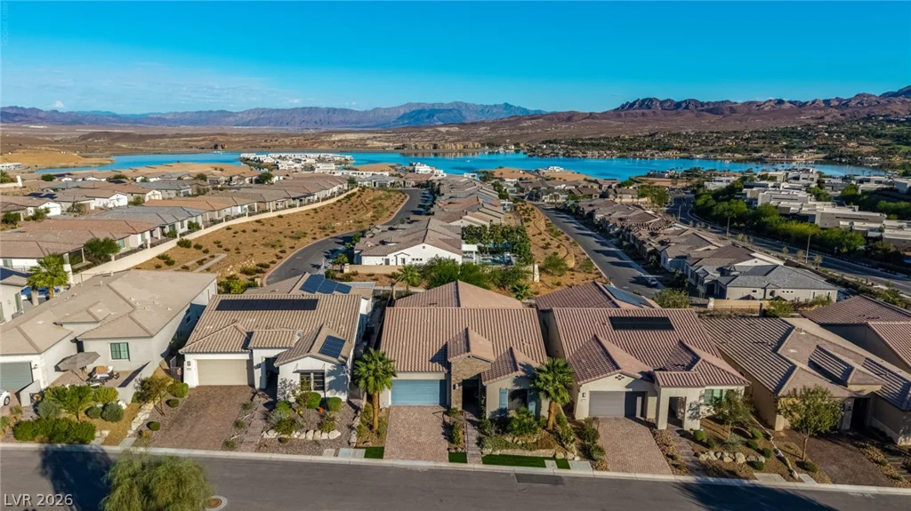 24 Cliffwater, Henderson, NV 89011