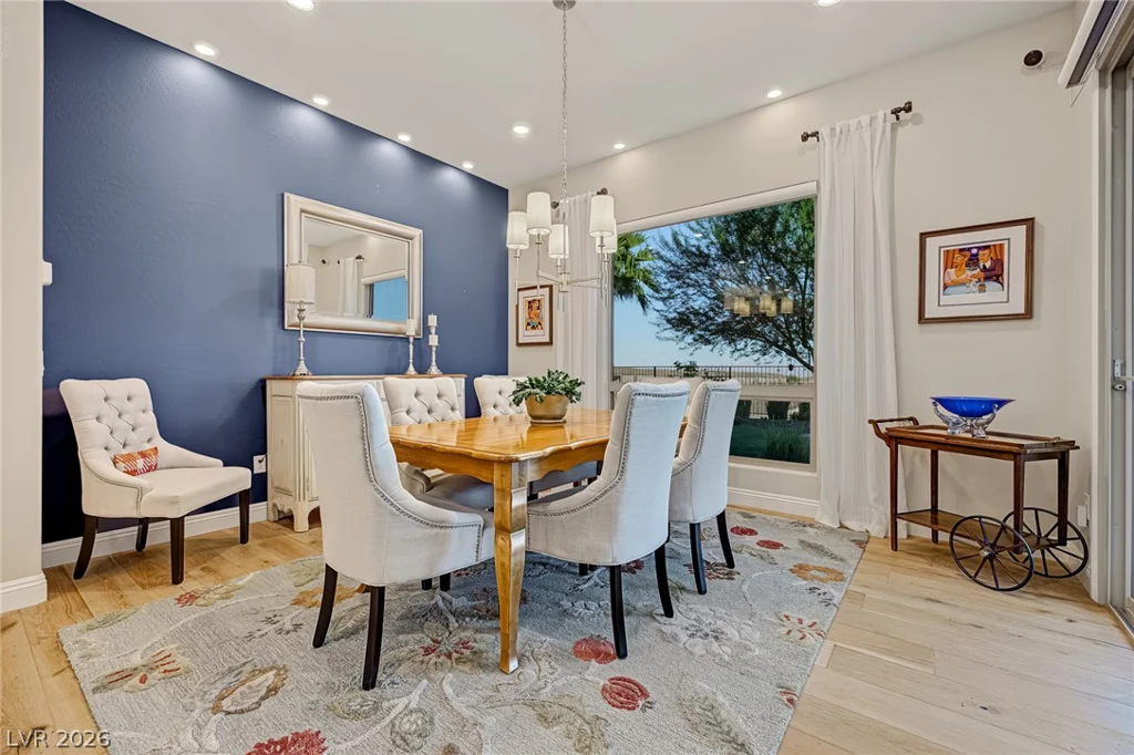24 Cliffwater, Henderson, NV 89011
