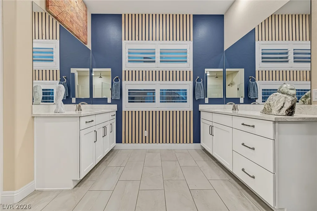 24 Cliffwater, Henderson, NV 89011