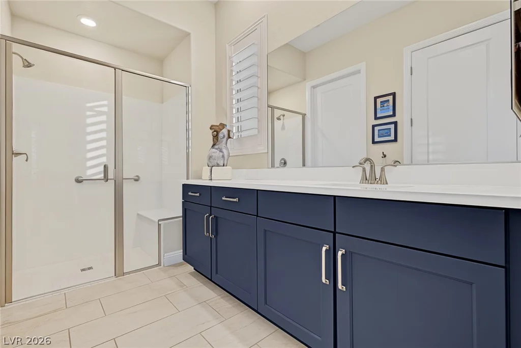 24 Cliffwater, Henderson, NV 89011