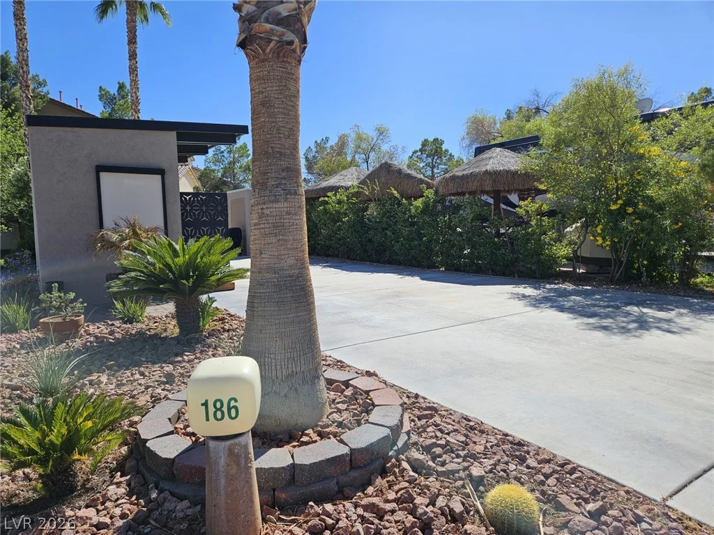 8175 Arville, Las Vegas, NV 89139
