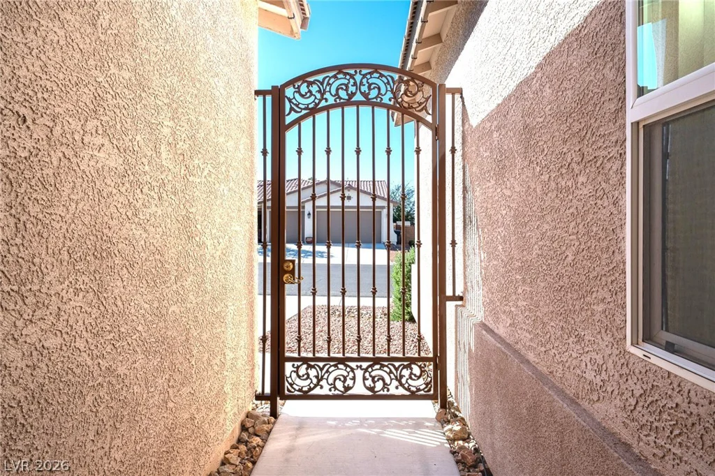 5458 Volterra, Pahrump, NV 89061