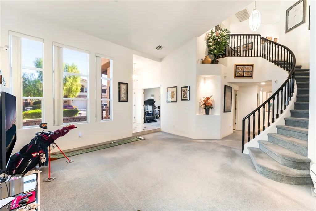 8809 Stafford Springs, Las Vegas, NV 89134