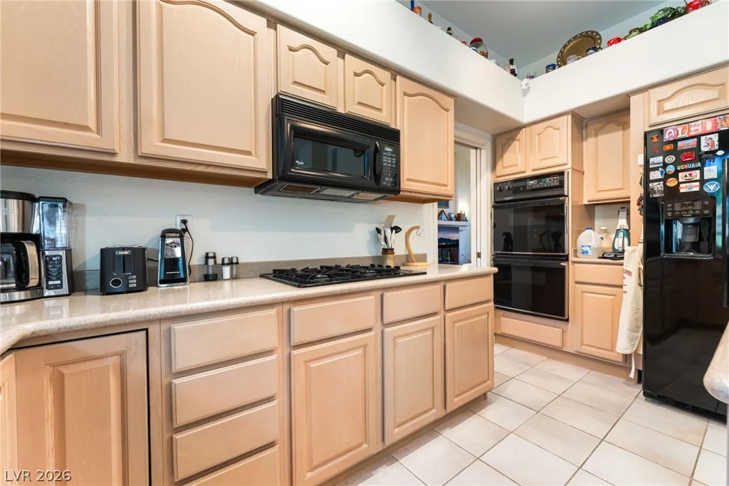 8809 Stafford Springs, Las Vegas, NV 89134
