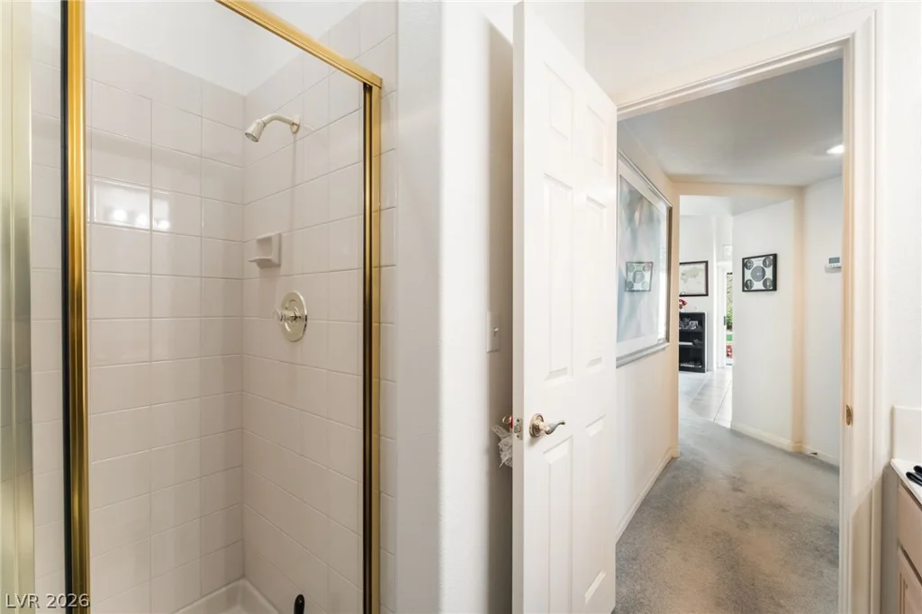 8809 Stafford Springs, Las Vegas, NV 89134