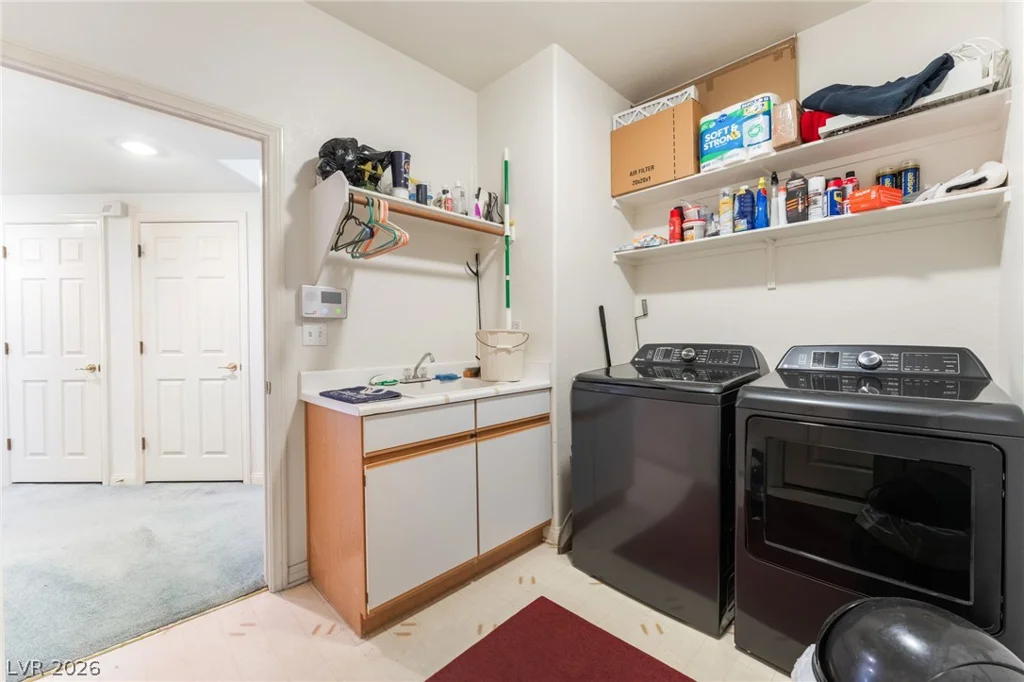 8809 Stafford Springs, Las Vegas, NV 89134