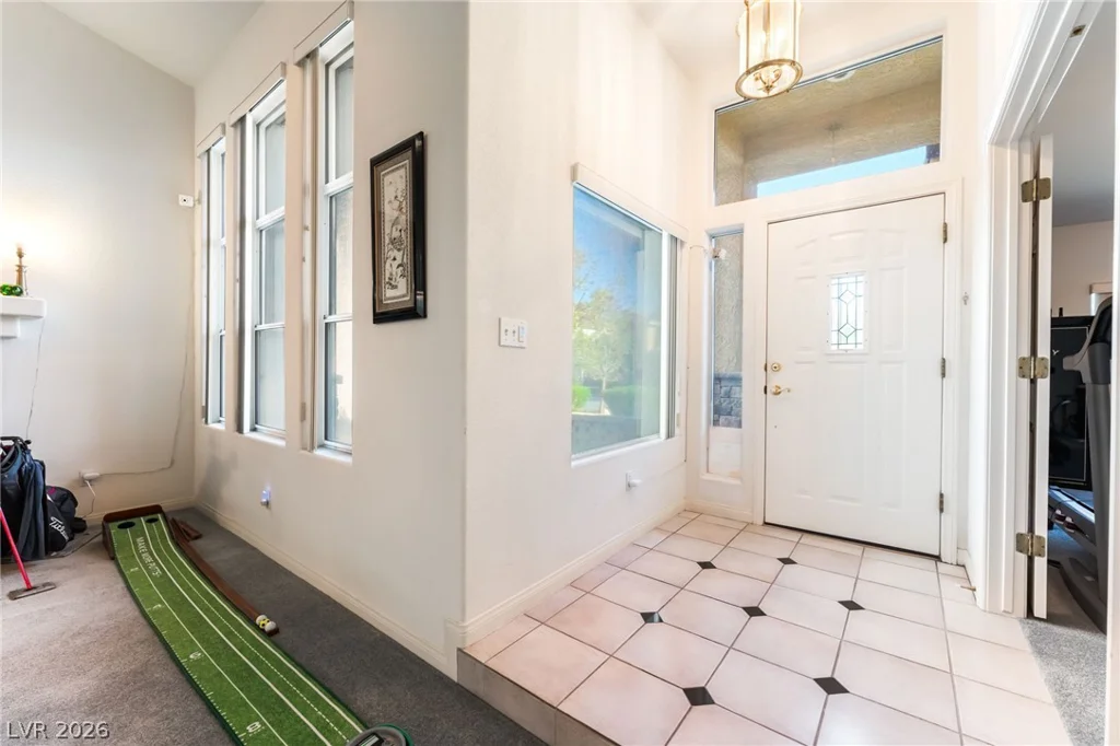 8809 Stafford Springs, Las Vegas, NV 89134