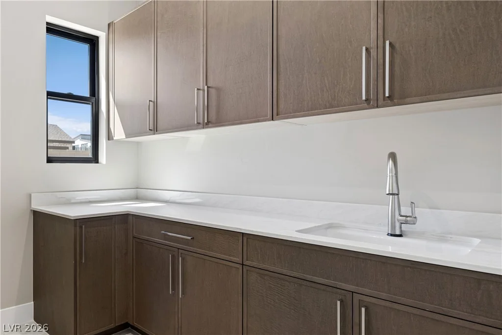 77 Tiller Point, Las Vegas, NV 89138