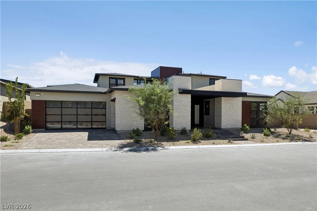 77 Tiller Point, Las Vegas, NV 89138