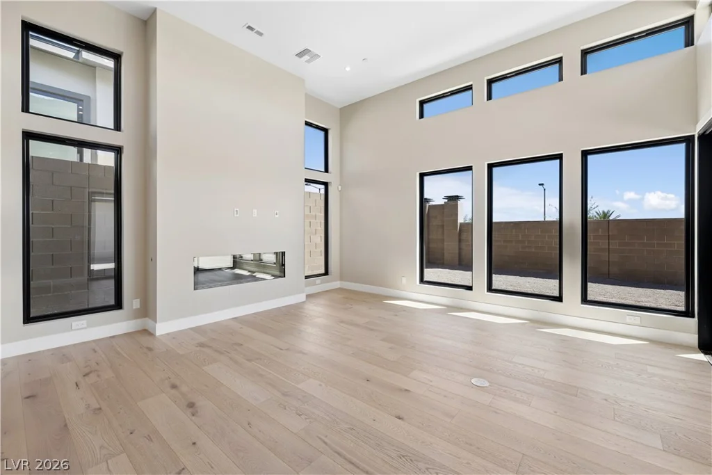 77 Tiller Point, Las Vegas, NV 89138