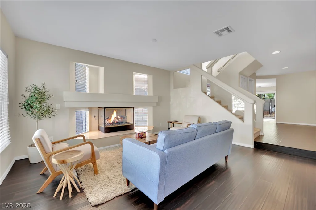 10648 Medicine Bow, Las Vegas, NV 89183