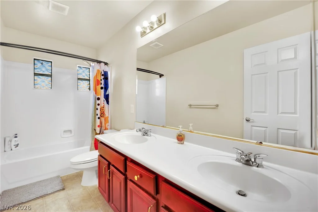 10648 Medicine Bow, Las Vegas, NV 89183