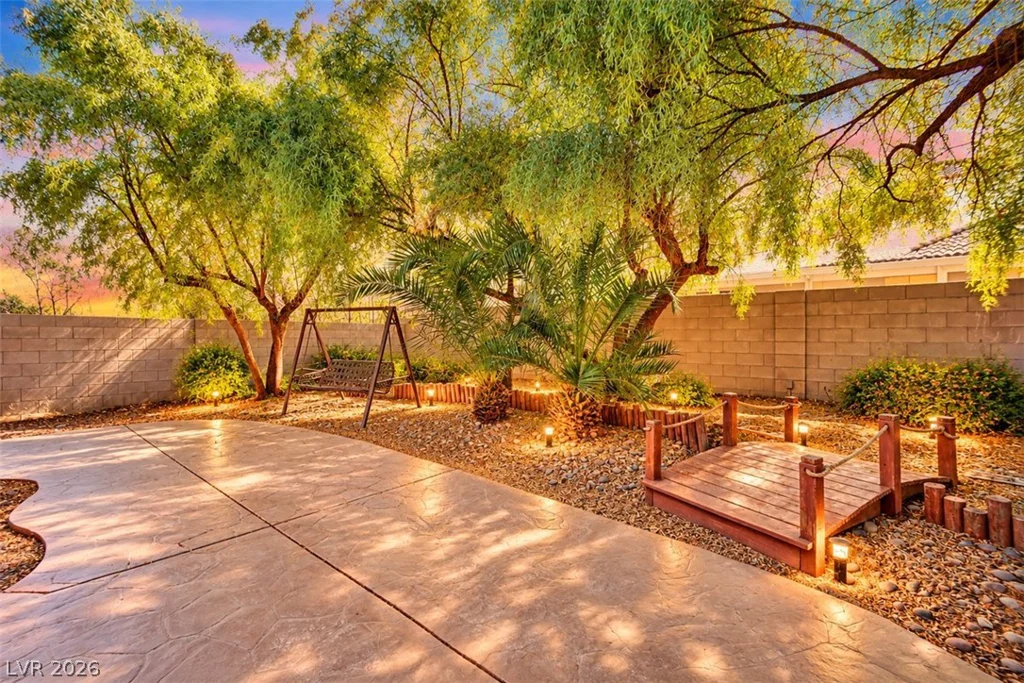 10648 Medicine Bow, Las Vegas, NV 89183
