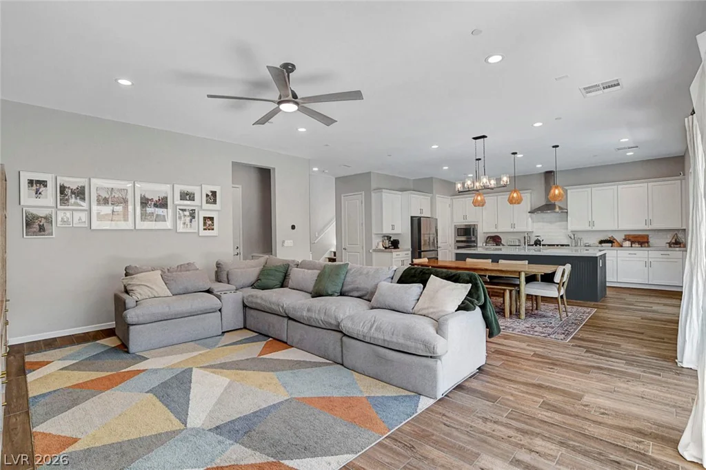 10161 Bismarck Palms, Las Vegas, NV 89166
