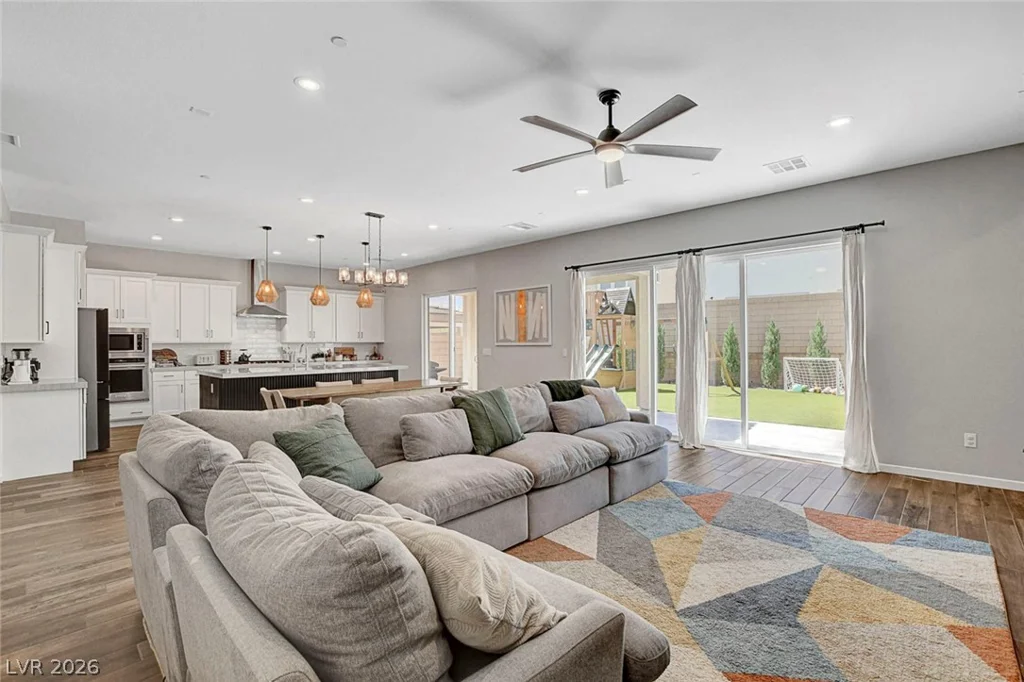 10161 Bismarck Palms, Las Vegas, NV 89166