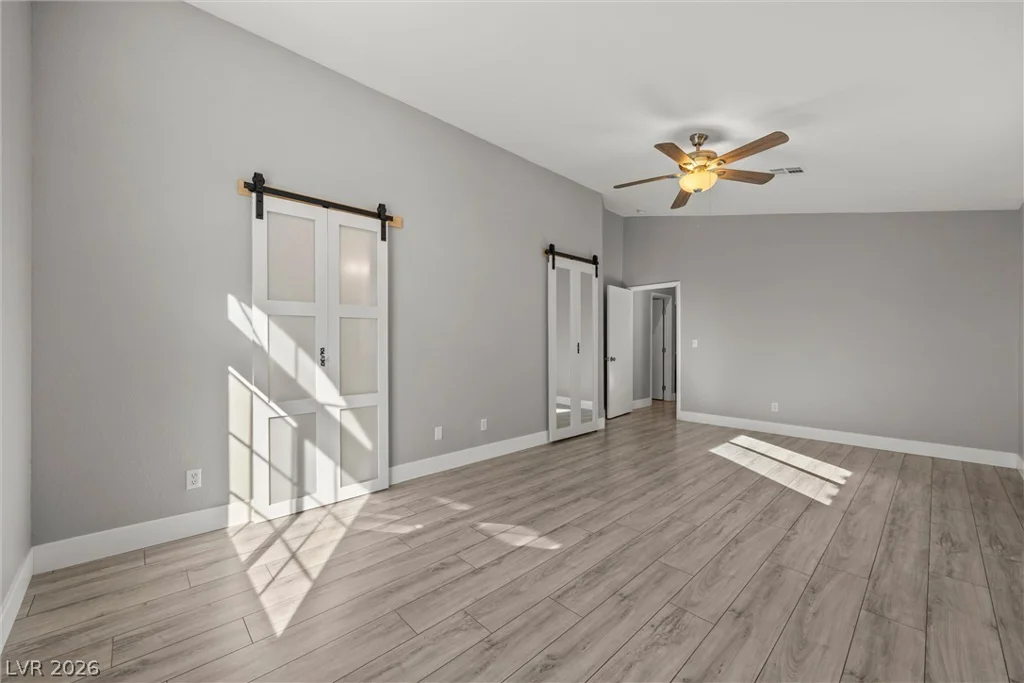 6461 Grand Oaks, Las Vegas, NV 89156