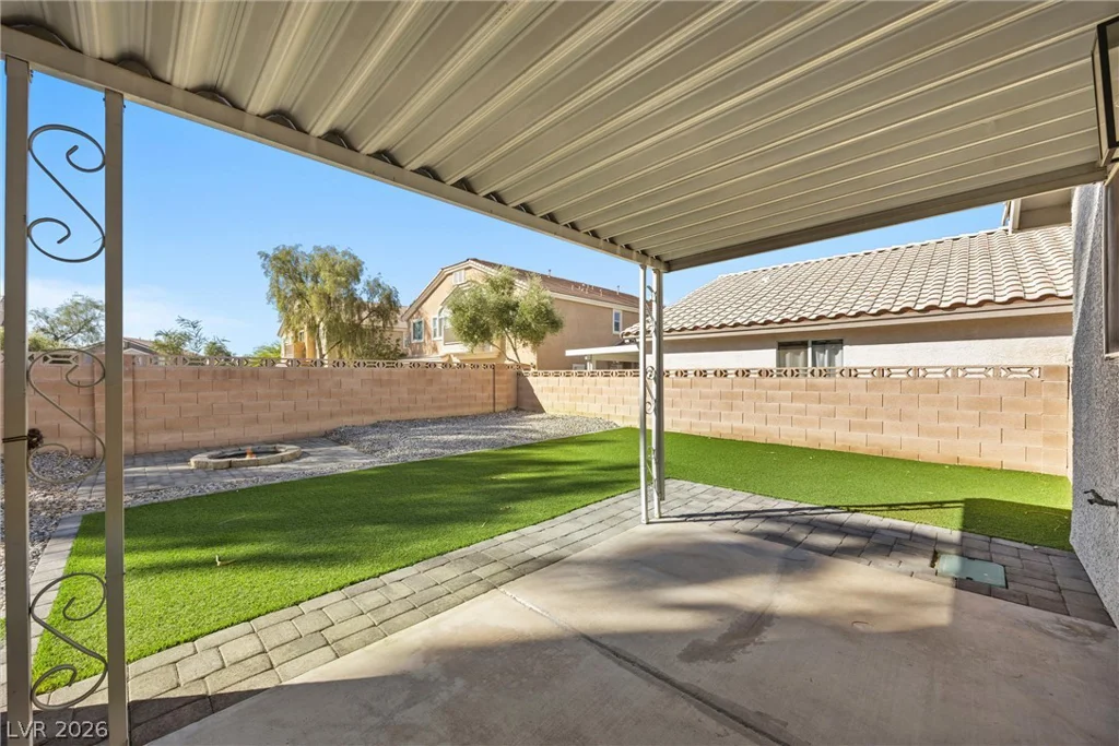6461 Grand Oaks, Las Vegas, NV 89156
