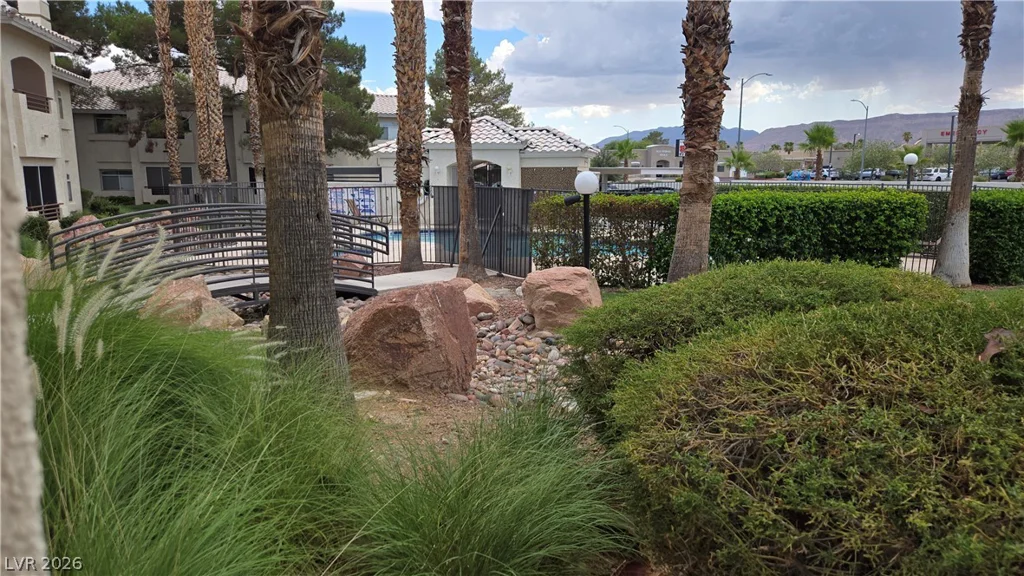 3320 Fort Apache, Las Vegas, NV 89117
