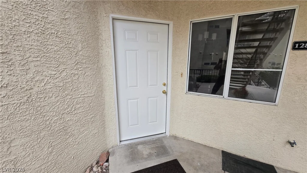 3320 Fort Apache, Las Vegas, NV 89117