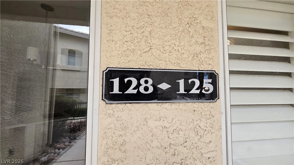 3320 Fort Apache, Las Vegas, NV 89117